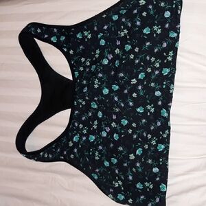 Old Navy Active Go-Dry Sports Bra